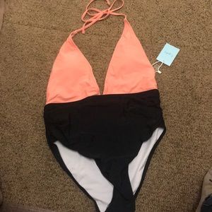 NWT Cupshe one piece halter swimsuit